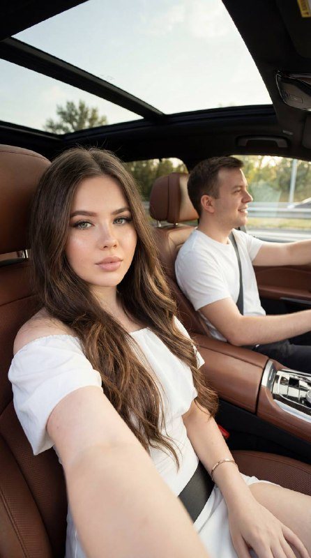 Романтическое путешествие на автомобиле