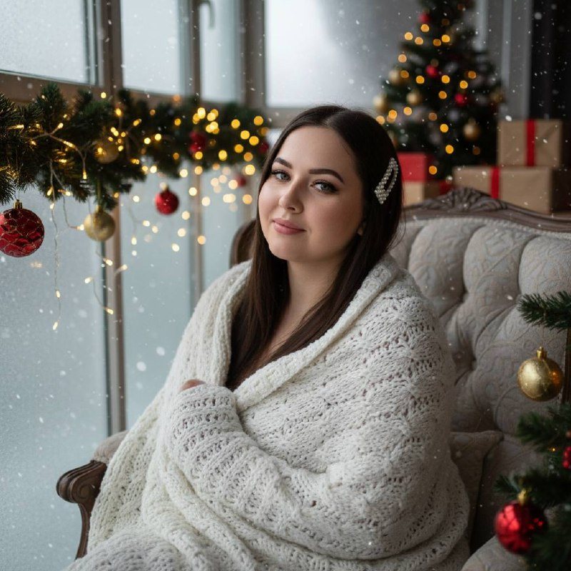 Новогодняя фотосессия в уютном кресле